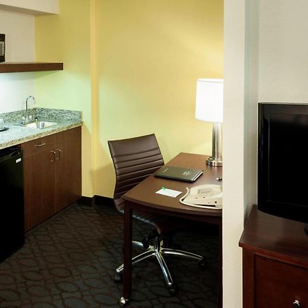 Springhill Suites By Marriott Dallas Downtown / West End Екстер'єр фото