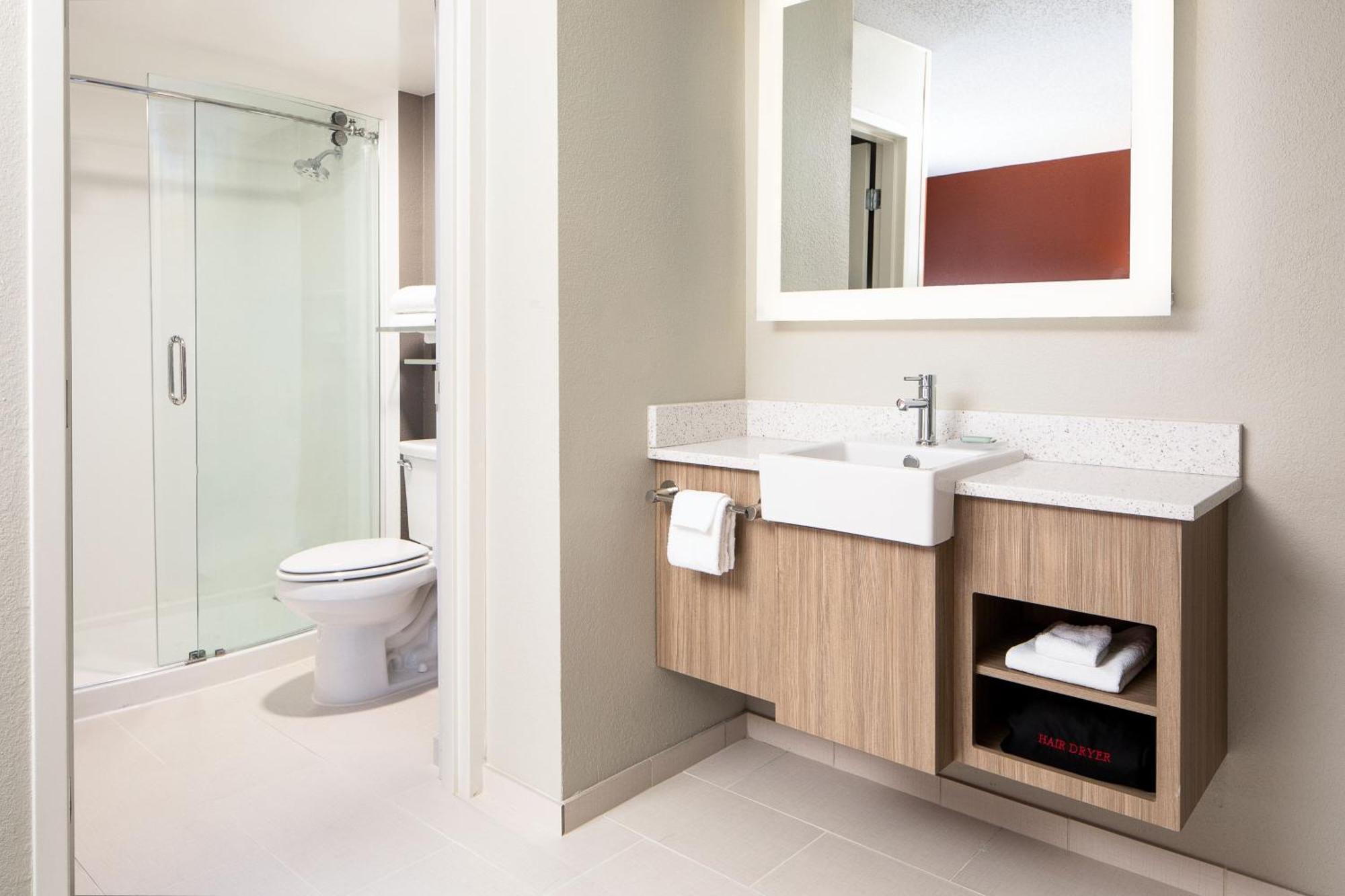 Springhill Suites By Marriott Dallas Downtown / West End Екстер'єр фото