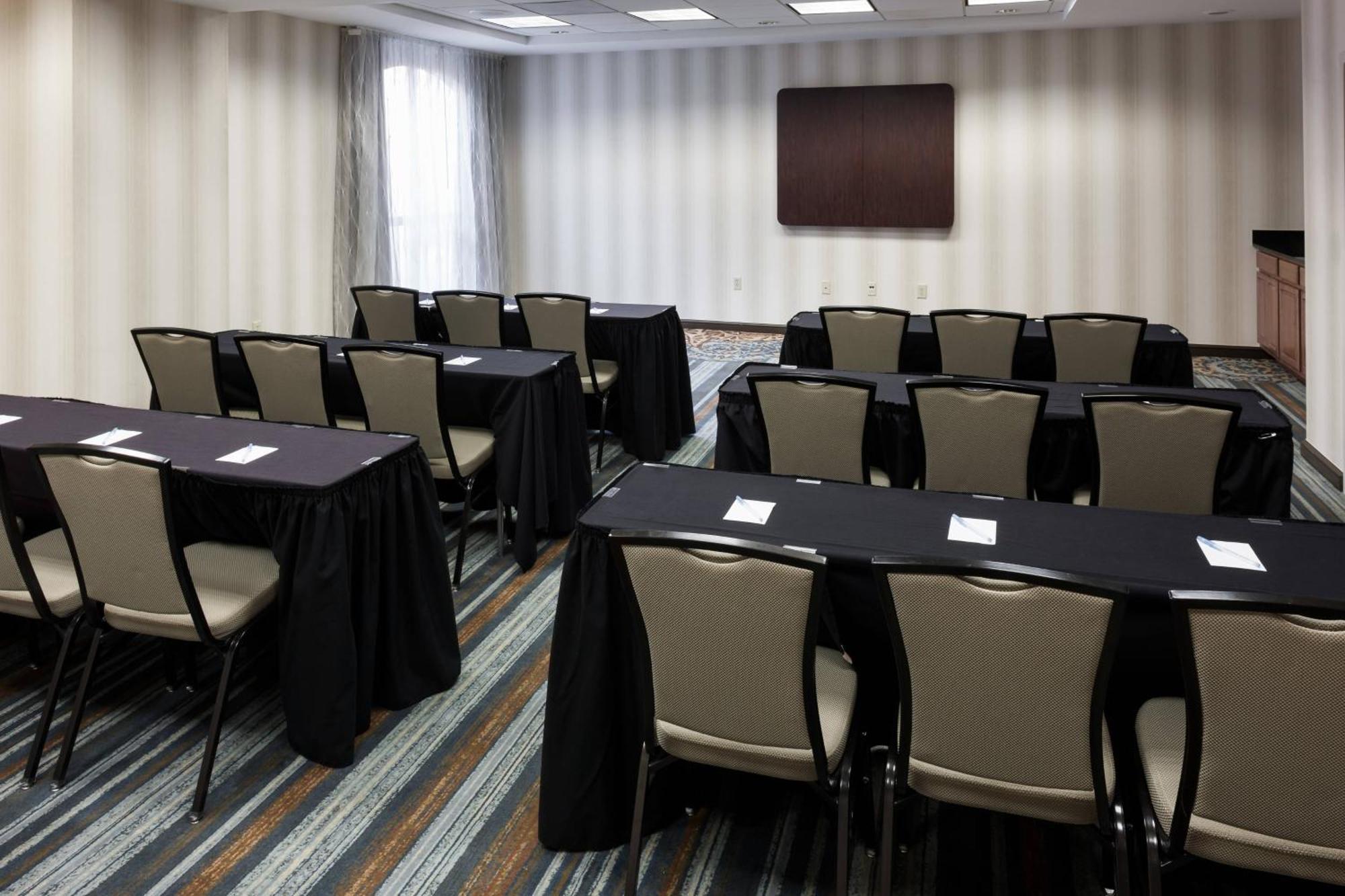 Springhill Suites By Marriott Dallas Downtown / West End Екстер'єр фото