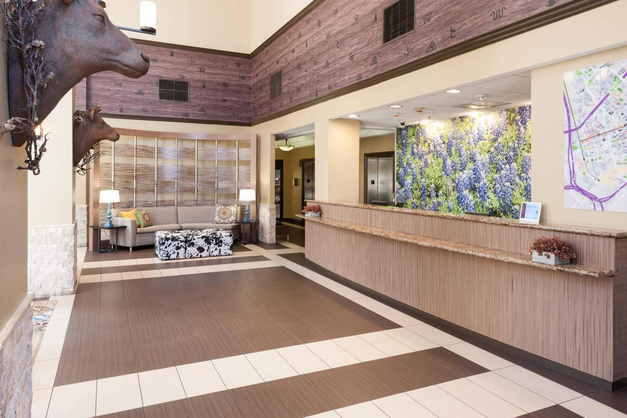 Springhill Suites By Marriott Dallas Downtown / West End Екстер'єр фото