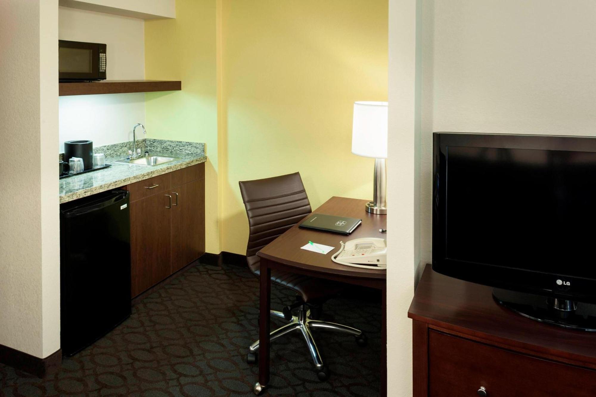Springhill Suites By Marriott Dallas Downtown / West End Екстер'єр фото