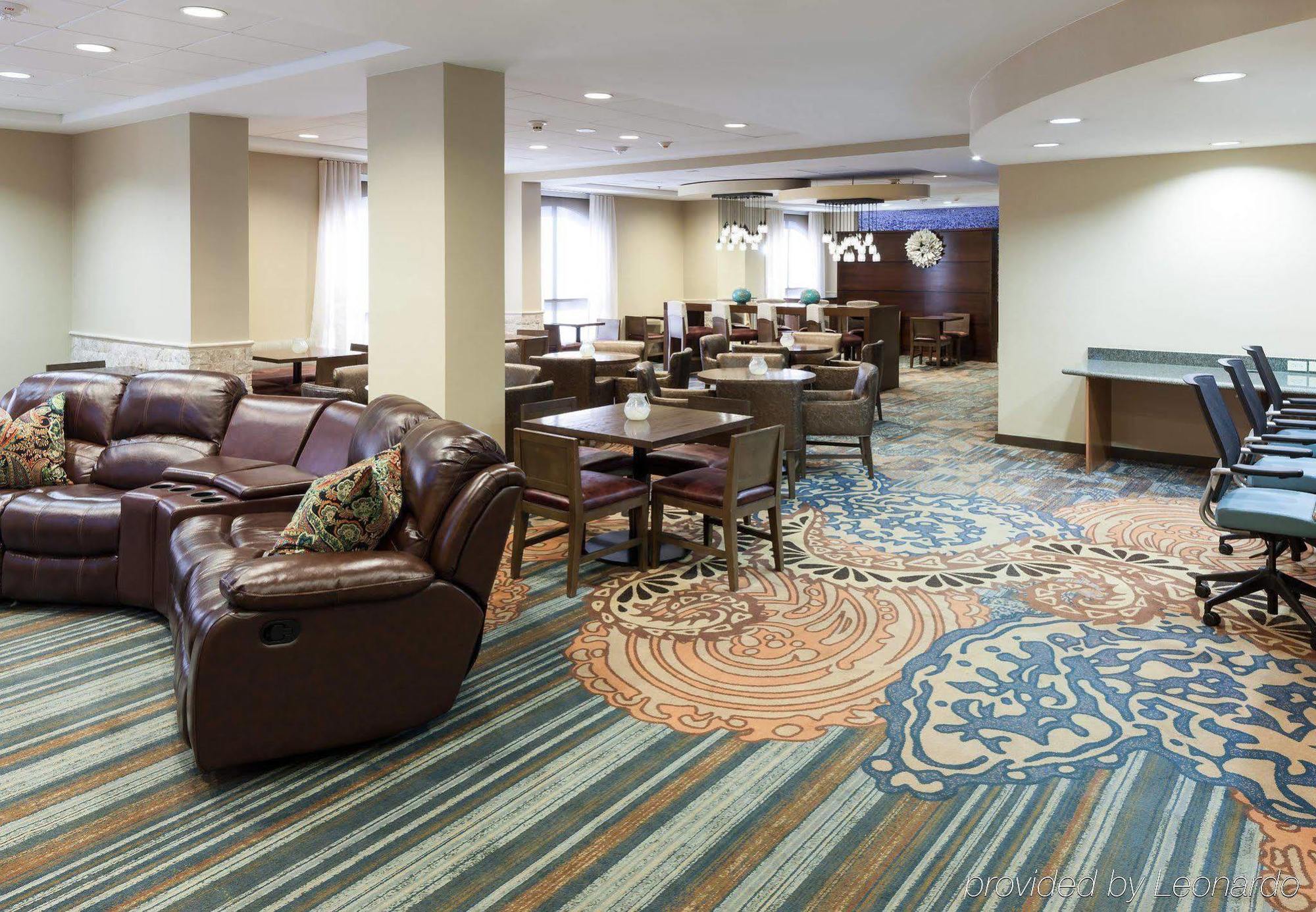 Springhill Suites By Marriott Dallas Downtown / West End Екстер'єр фото